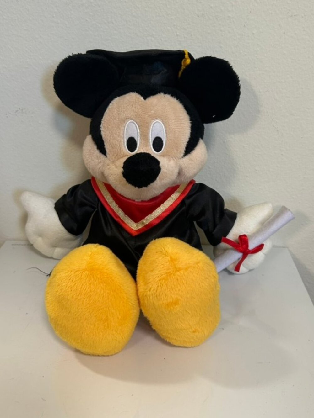 Disney Mickey Mouse 14” Graduation Plush Cap Gown Diploma EUC KCare